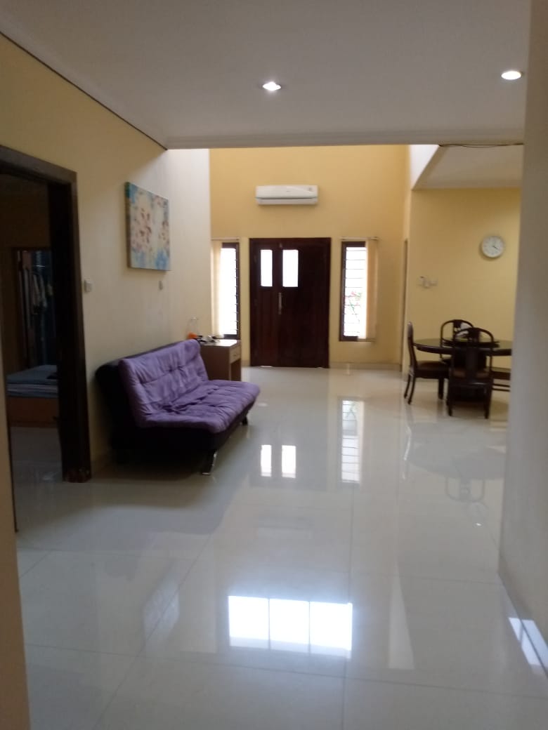 Rumah Disewakan Fully Furnished di Taman Dago Lippo Cikarang